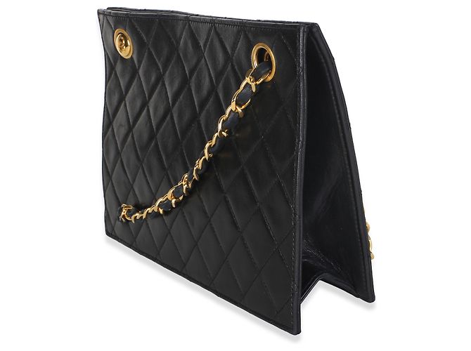 Chanel Vintage Timeless Small Schultertasche aus schwarzem gestepptem Lammleder - Ansicht 4
