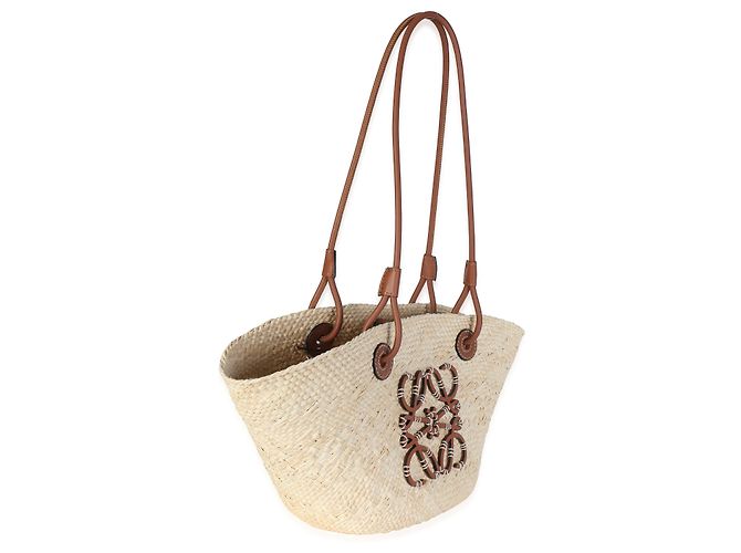 Cesto Tote Small Anagram Loewe em pele de vitela Natural Tan e ráfia - vista 4