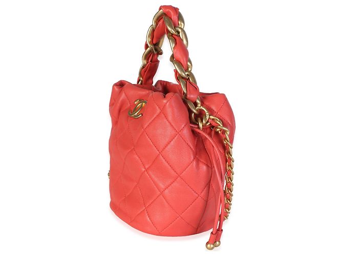 Gabrielle Chanel More Bucket Bag aus gestepptem rotem Kalbsleder mit Kette - Ansicht 3