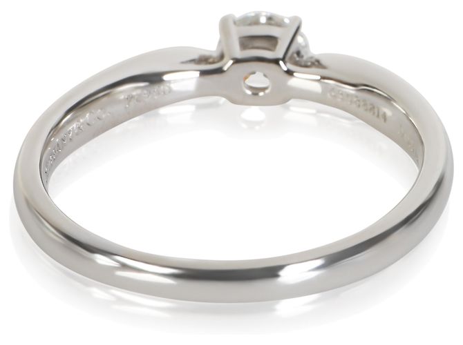 Tiffany & Co. Harmony Verlobungsring mit rundem Brillanten von 0.31 ct - Ansicht 4