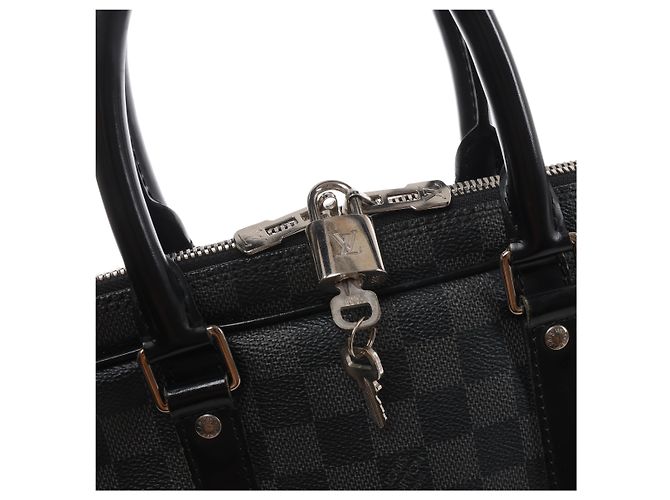 Louis Vuitton Porte Document Voyages Damier Graphite Handbag in Black N41125 - vue 8