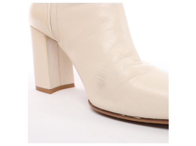 Botas de piel Valentino Garavani Rock Studs en Ivory, Talla EU 37 - vista 14