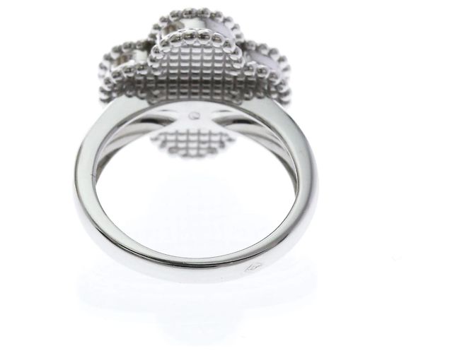 Bague Vintage Alhambra Van Cleef & Arpels - vue 3