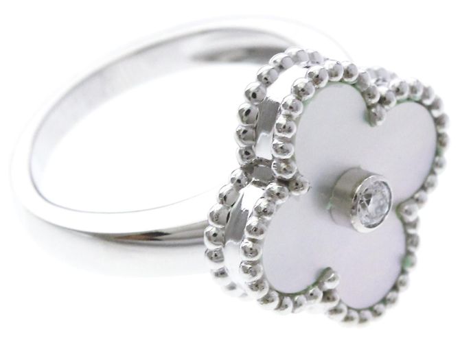 Bague Vintage Alhambra Van Cleef & Arpels - vue 9