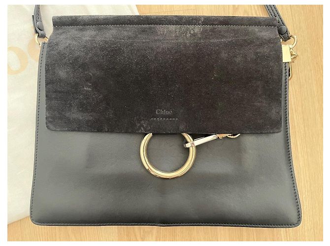 Chloé Bolsa de ombro Faye em couro e camurça preta - vista 2