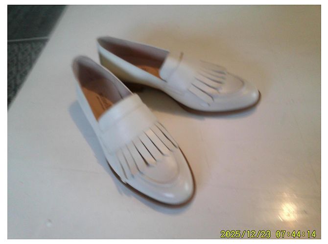 Minelli Weiße Leder-Loafer mit Fransen - Ansicht 3