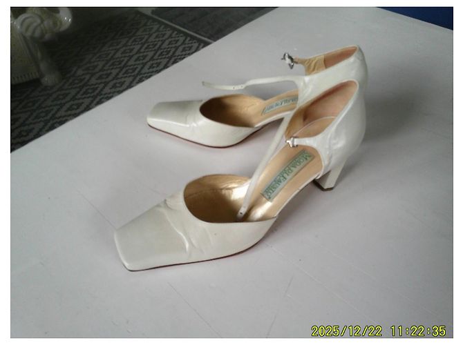 Autre Marque Moda di Fausto weiße Leder-Pumps - Ansicht 3