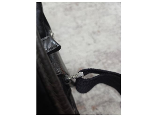 Borsa a tracolla Prada Milano in nylon nero - vista 11