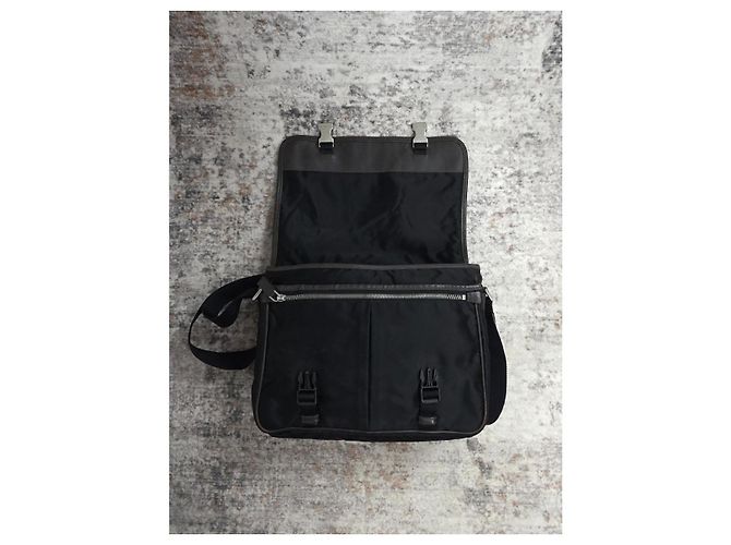 Borsa a tracolla Prada Milano in nylon nero - vista 12