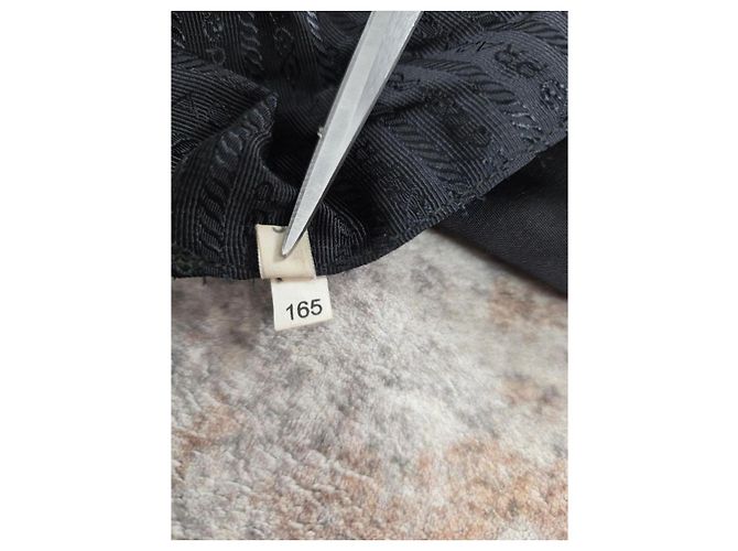 Borsa a tracolla Prada Milano in nylon nero - vista 15