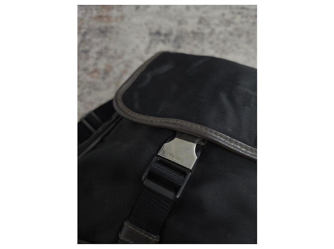Borsa a tracolla Prada Milano in nylon nero - vista 4
