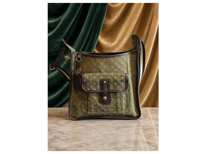 Louis Vuitton Reporter PM en toile Monogram - vue 8