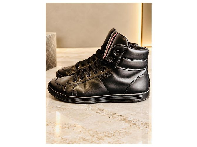 Prada Sneaker alte in pelle nera - vista 4