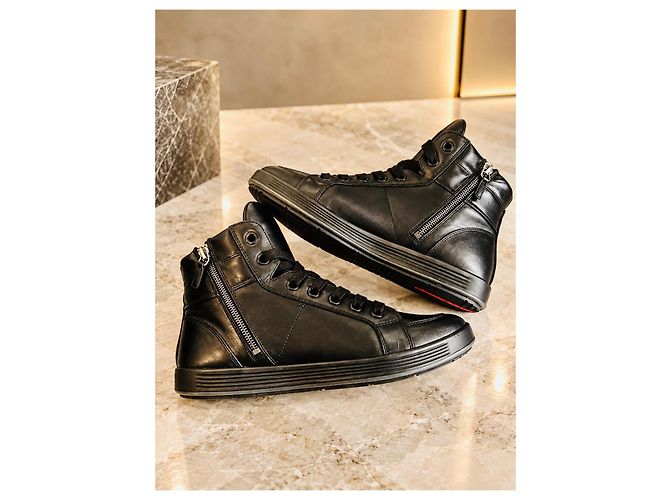 Prada Sneaker alte in pelle nera - vista 6