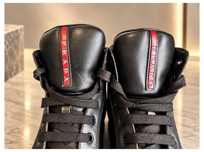 Prada Sneaker alte in pelle nera - vista 9