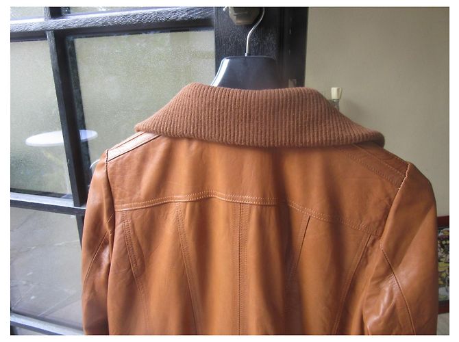 Autre Marque Talking French Brown Leather Bomber Jacket - view 8