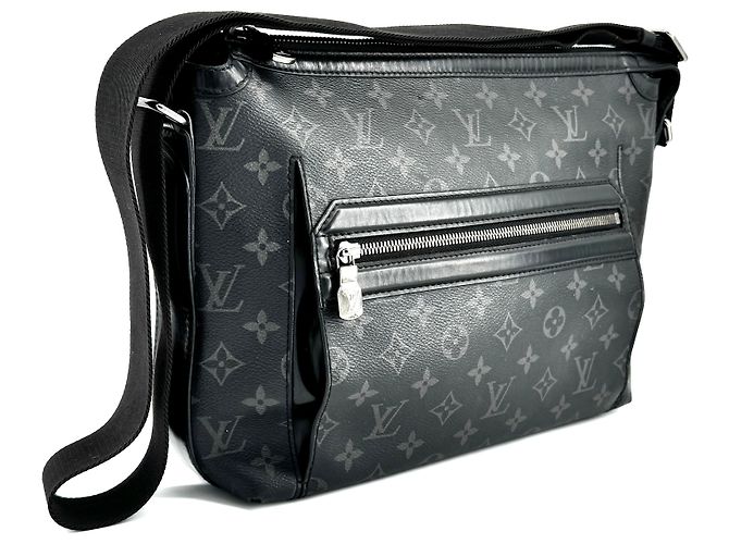 Louis Vuitton Odyssey — Messenger Monogram Eclipse - vista 3