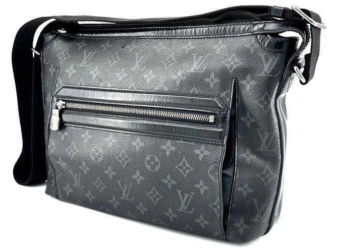 Louis Vuitton Odyssey — Messenger Monogram Eclipse - vista 4