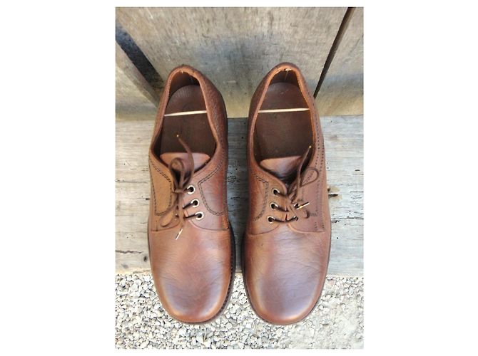 Scarpe Derby Paraboot in pelle marrone - vista 3