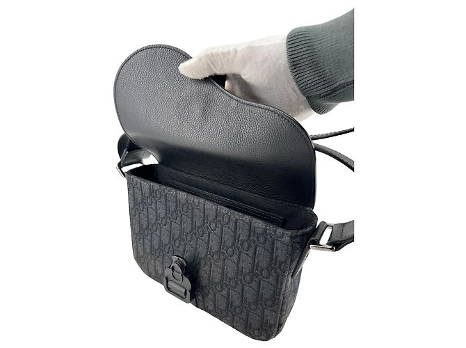 Dior — Saddle Messenger Small, Oblique Noir - vista 11