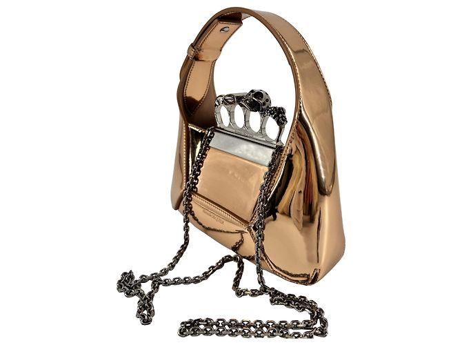 Alexander McQueen — The Jewelled Hobo, Cuir Doré - vista 3