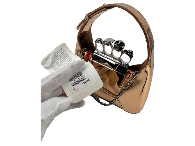 Alexander McQueen — The Jewelled Hobo, Cuir Doré - vista 8