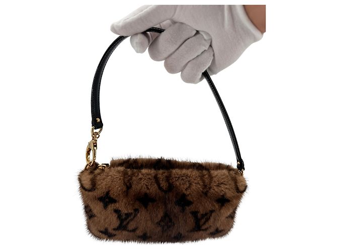 Louis Vuitton Milla — Pochette Vison Mink, 2004 - vista 18