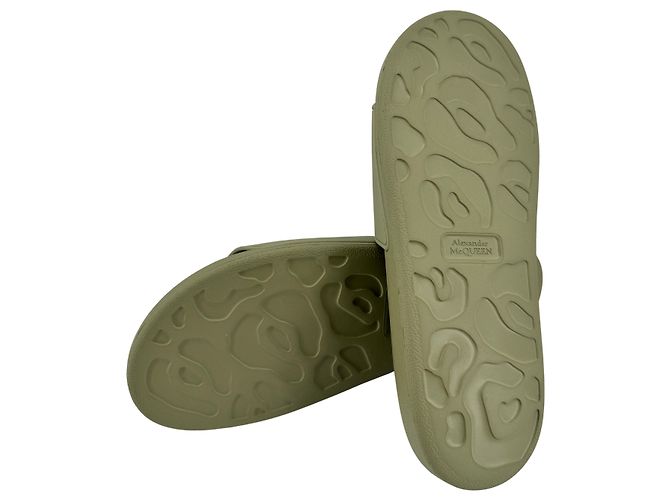 Alexander McQueen — Chanclas Verde Salvia - vista 8