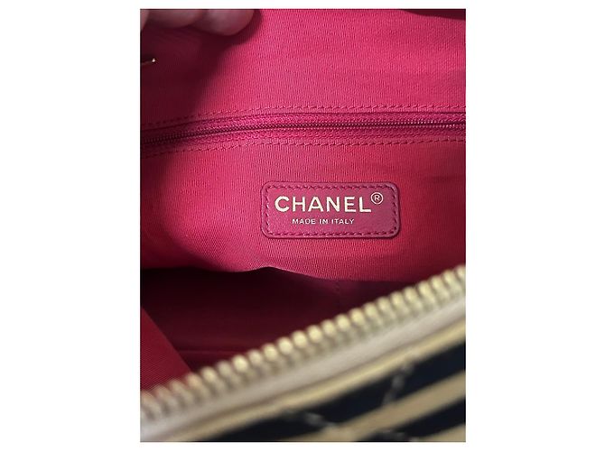 Chanel Bolso de hombro acolchado a rayas - vista 10