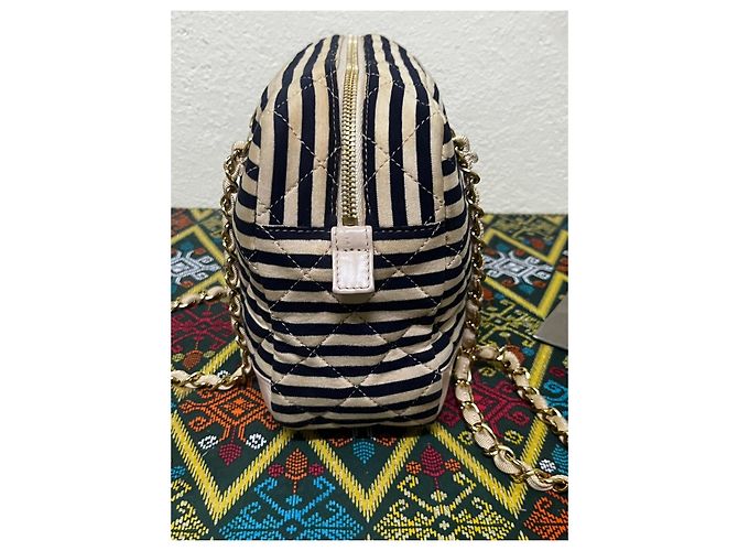 Chanel Bolso de hombro acolchado a rayas - vista 5