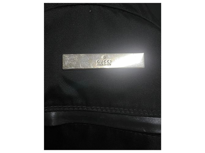 Gucci Borsa Duffle in Nylon Nero e Pelle - vista 10