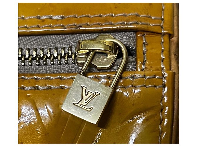 Bolso Louis Vuitton Monogram Vernis Papillon - vista 7