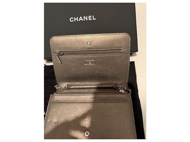 Chanel Wallet On Chain Camélia Metallic-Leder Tasche Grau - Ansicht 10