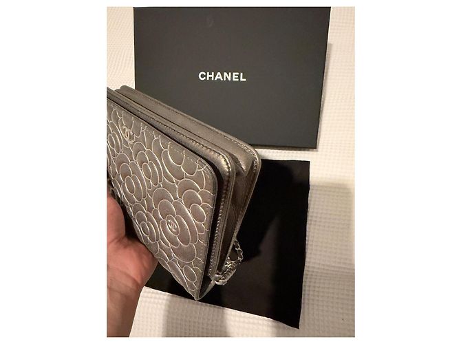 Chanel Wallet On Chain Camélia Metallic-Leder Tasche Grau - Ansicht 6