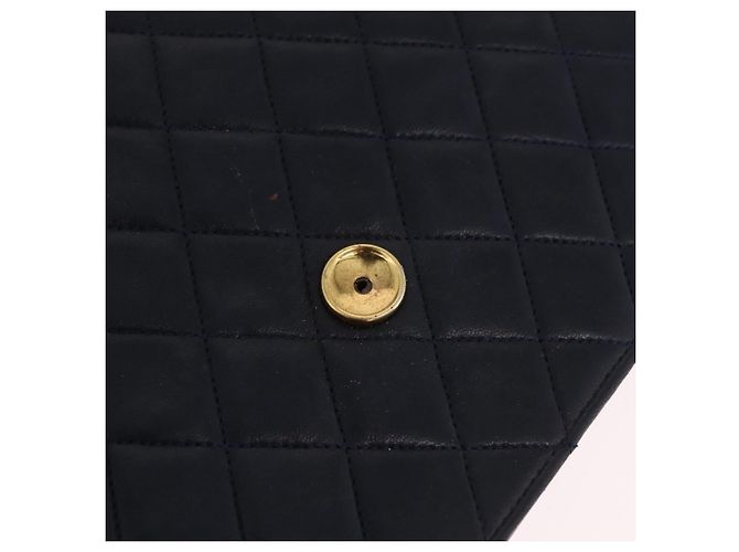 Borsa a tracolla CHANEL Matelasse con catena in pelle d'agnello nera e oro CC - vista 21