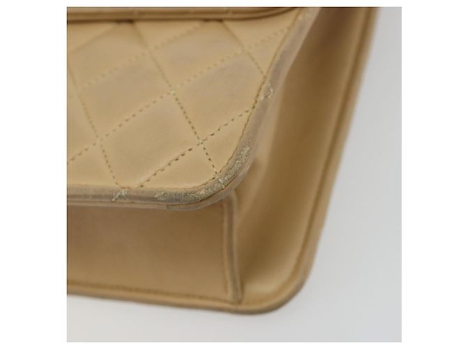Borsa a tracolla CHANEL Matelasse 25 in pelle d'agnello beige con catena e CC dorati - vista 15