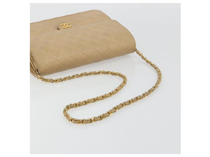 Borsa a tracolla CHANEL Matelasse 25 in pelle d'agnello beige con catena e CC dorati - vista 7