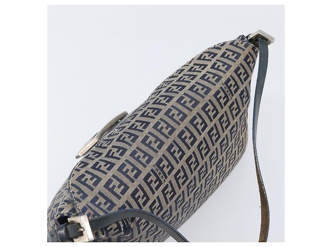 FENDI Zucchino Canvas Mamma Baguette Schultertasche Navy Silver - Ansicht 14