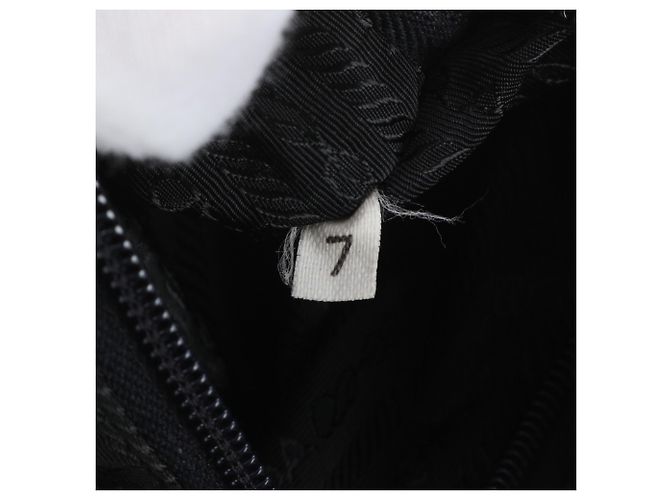 Sac à dos Prada en nylon Tessuto avec logo triangle en cuir - vue 9