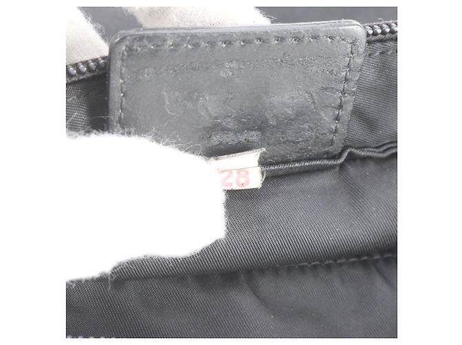 Sac à épaule en cuir et nylon Tessuto avec logo triangle Prada - vue 10