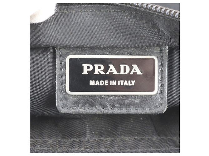 Sac à épaule en cuir et nylon Tessuto avec logo triangle Prada - vue 8