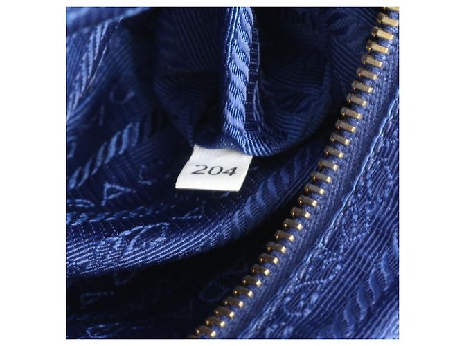 Bolsa de Ombro 2-Way Prada em Nylon Tessuto e Couro Saffiano - vista 10