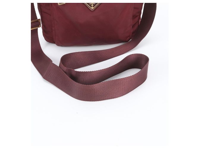 Prada Tessuto Nylon Ledertasche mit Dreieckslogo - Ansicht 2