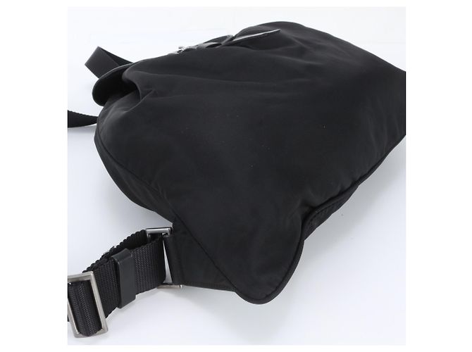 Sac à dos Prada en nylon Tessuto avec logo triangle en cuir - vue 6