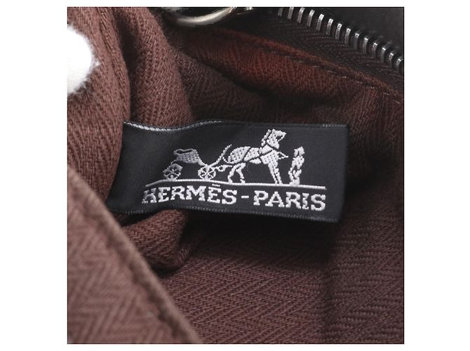 Hermès Hermes Caravan Horizontal MM Sac à main 2-Way en cuir / Sac Tote - vue 10