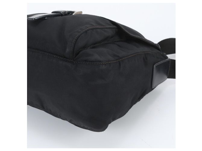Sac à épaule Prada en nylon Tessuto avec logo triangle en cuir - vue 4