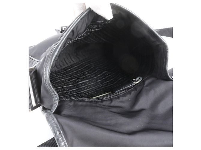 Borsa a tracolla in pelle e nylon Tessuto con logo triangolare Prada - vista 7