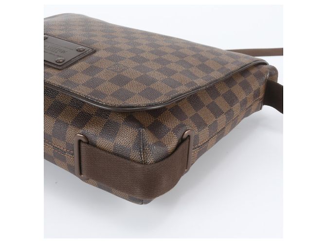 Sac à épaule Louis Vuitton Damier Brooklyn MM - vue 4