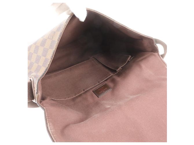 Sac à épaule Louis Vuitton Damier Brooklyn MM - vue 7