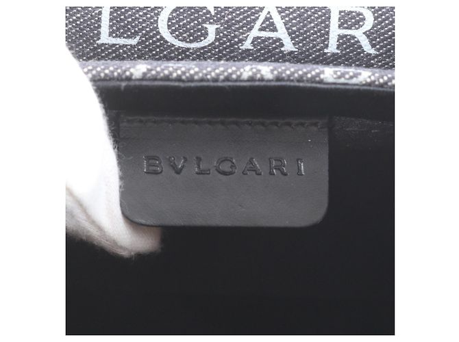 Bulgari Bolso de hombro cilíndrico de piel Bvlgari B.zero1 Logomania - vista 8